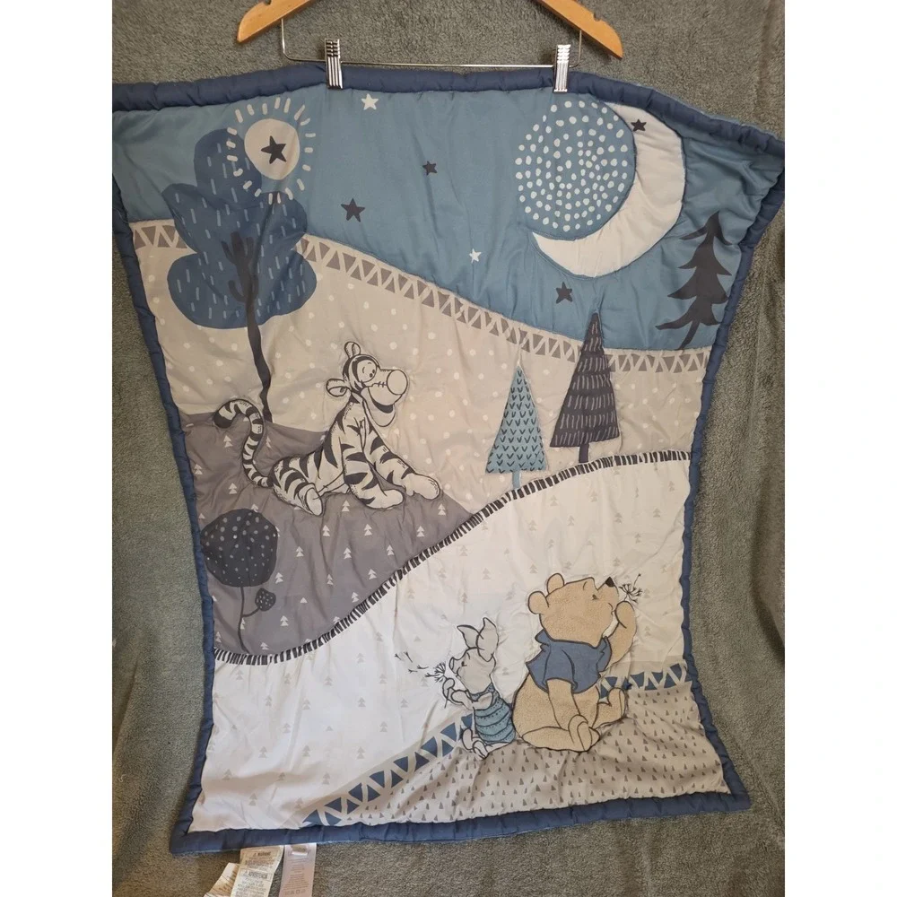 Disney Baby Forever Pooh Lambs & Ivy Crib Toddler Bed Quilt 33x43